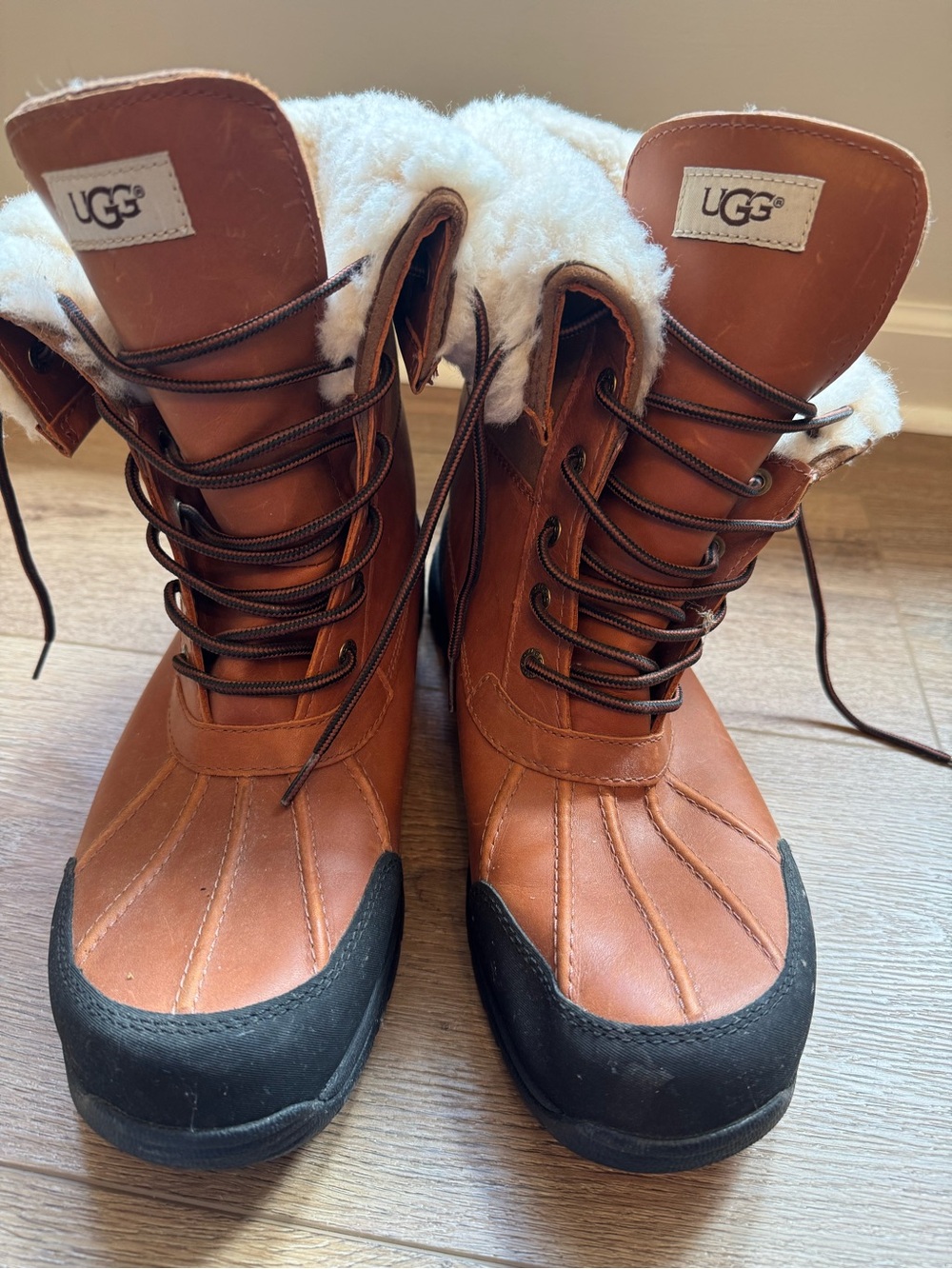 UGG Butte Men’s Waterproof Snow Boots - Picture 4 of 9